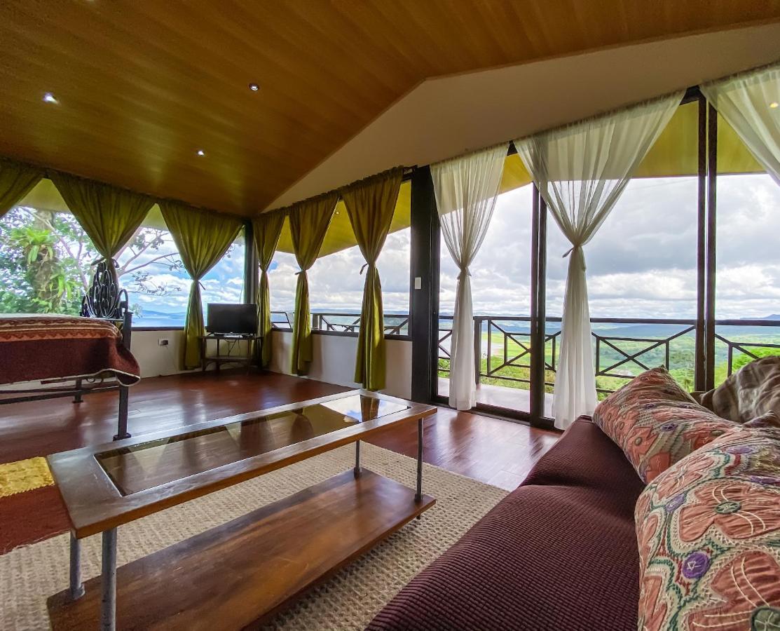Retiro Del Lago Arenal Lodge El Castillo ภายนอก รูปภาพ
