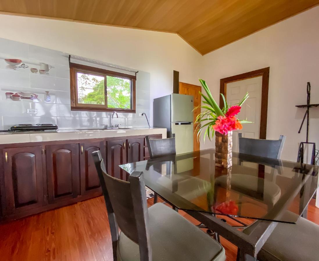 Retiro Del Lago Arenal Lodge El Castillo ภายนอก รูปภาพ