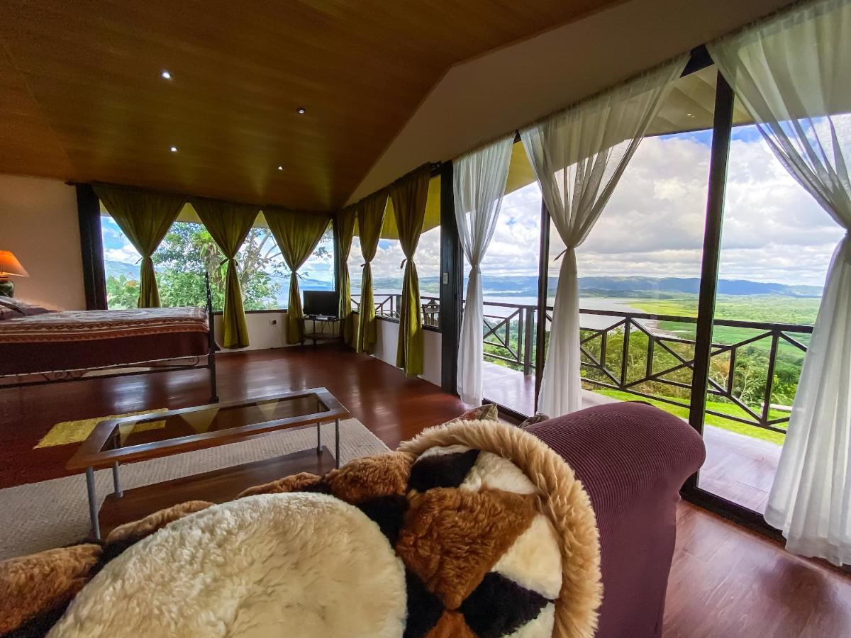 Retiro Del Lago Arenal Lodge El Castillo ภายนอก รูปภาพ
