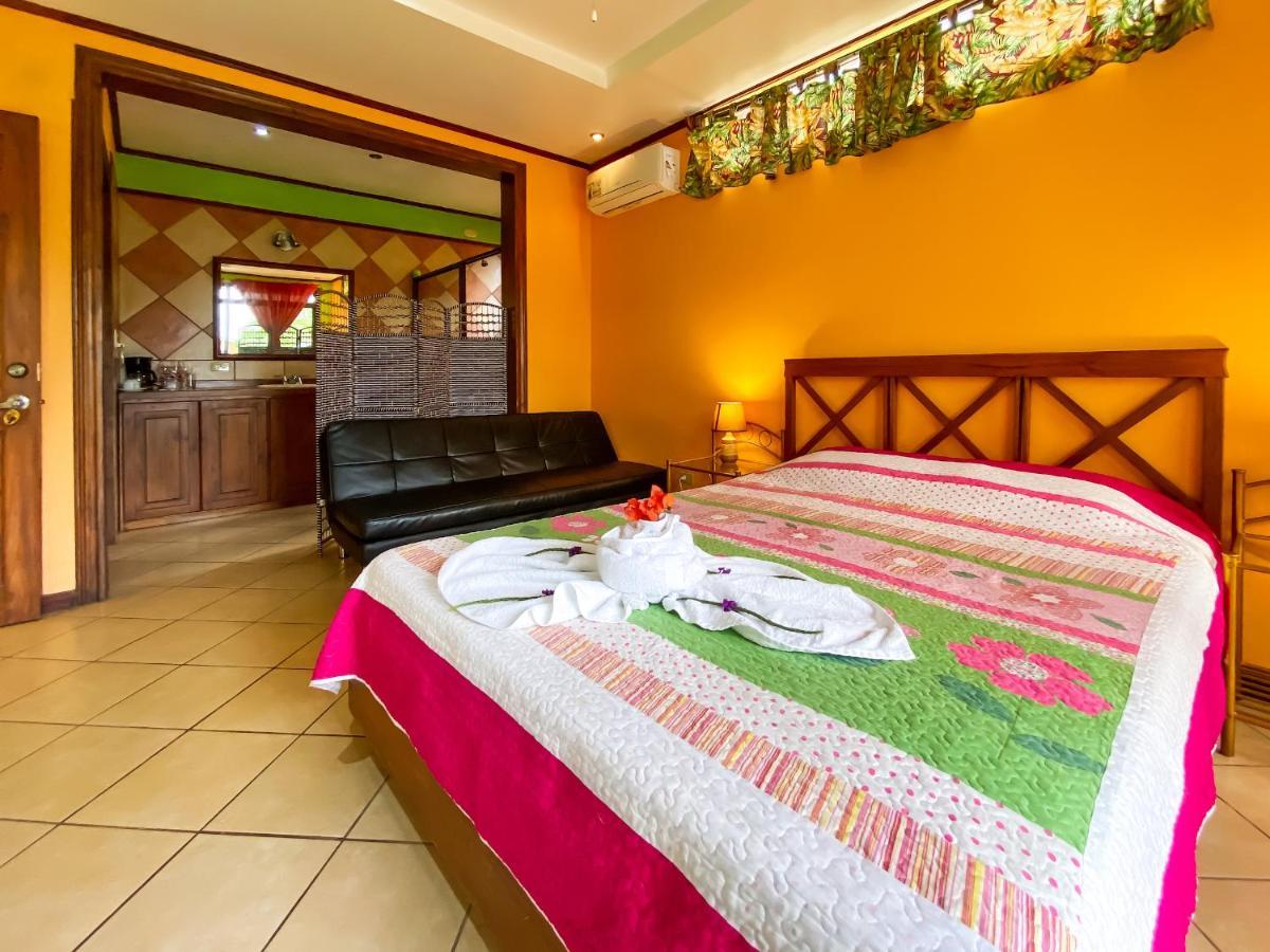 Retiro Del Lago Arenal Lodge El Castillo ภายนอก รูปภาพ